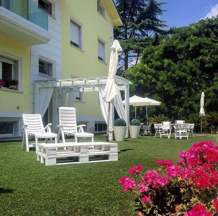 Ascoli Bonjour B&B & Apartments Parcheggio Privato & Giardino Асколі-Пічено Екстер'єр фото